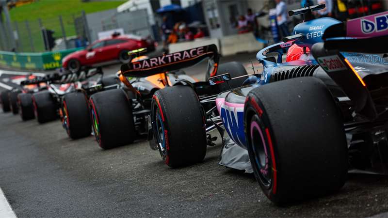 Formule 1 uveřejnila kalendář pro rok 2024. První závody budou v sobotu, na podzim bude přestávka