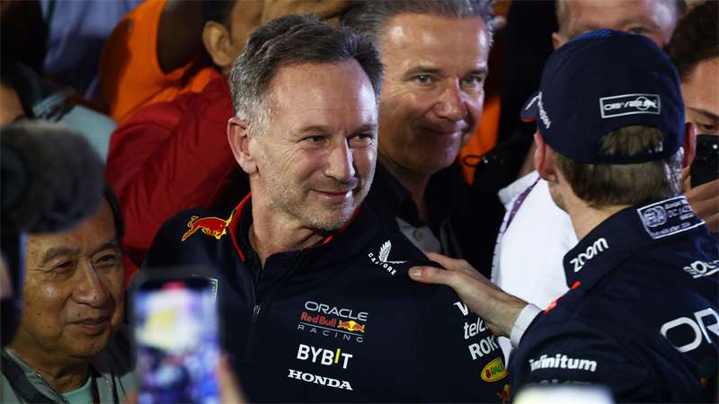 Horner se v Dubaji setkal s manažerem Verstappena | Zdroj:  Getty Images / Clive Rose 
