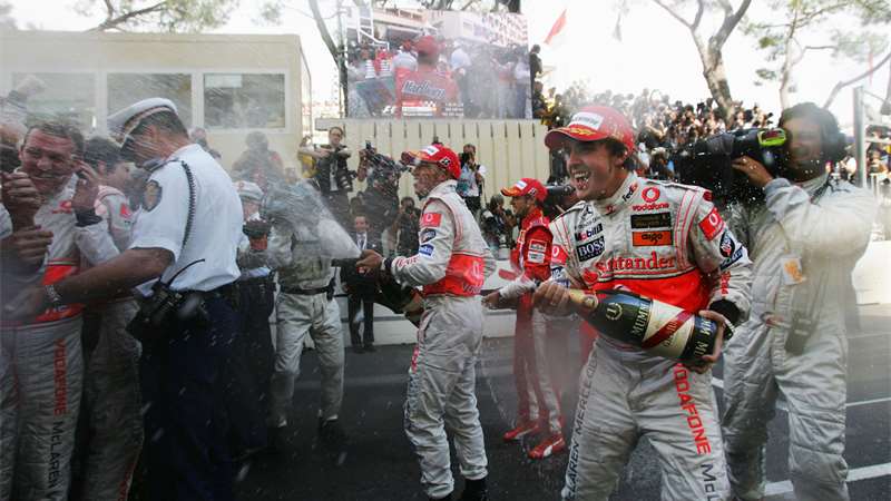 GP Monaka 2007, Alonso vyhrál, Hamilton skončil druhý. Foto: Getty Images / Paul Gilham