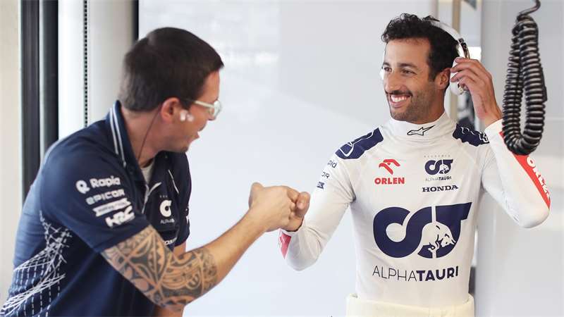 Ricciardo: AlphaTauri již není juniorským týmem | Zdroj:  Getty Images / Peter Fox 
